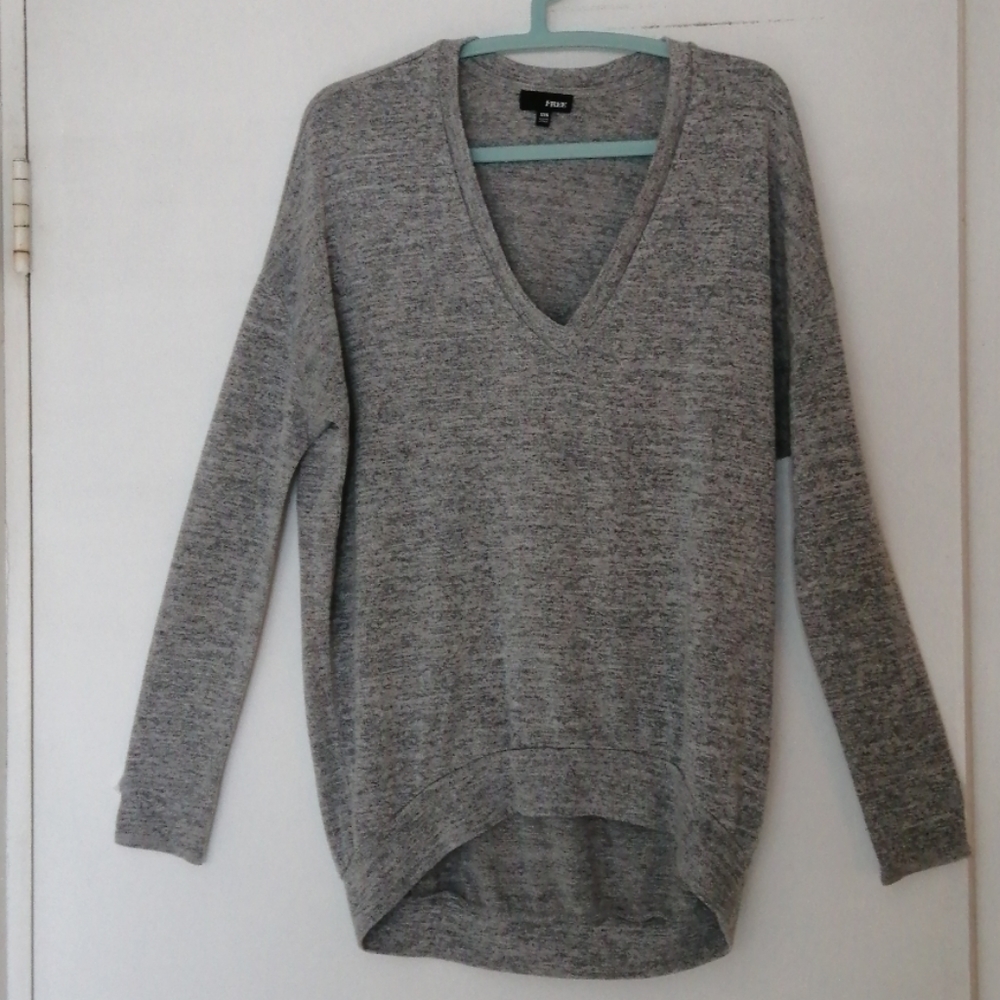 Long sleeve top